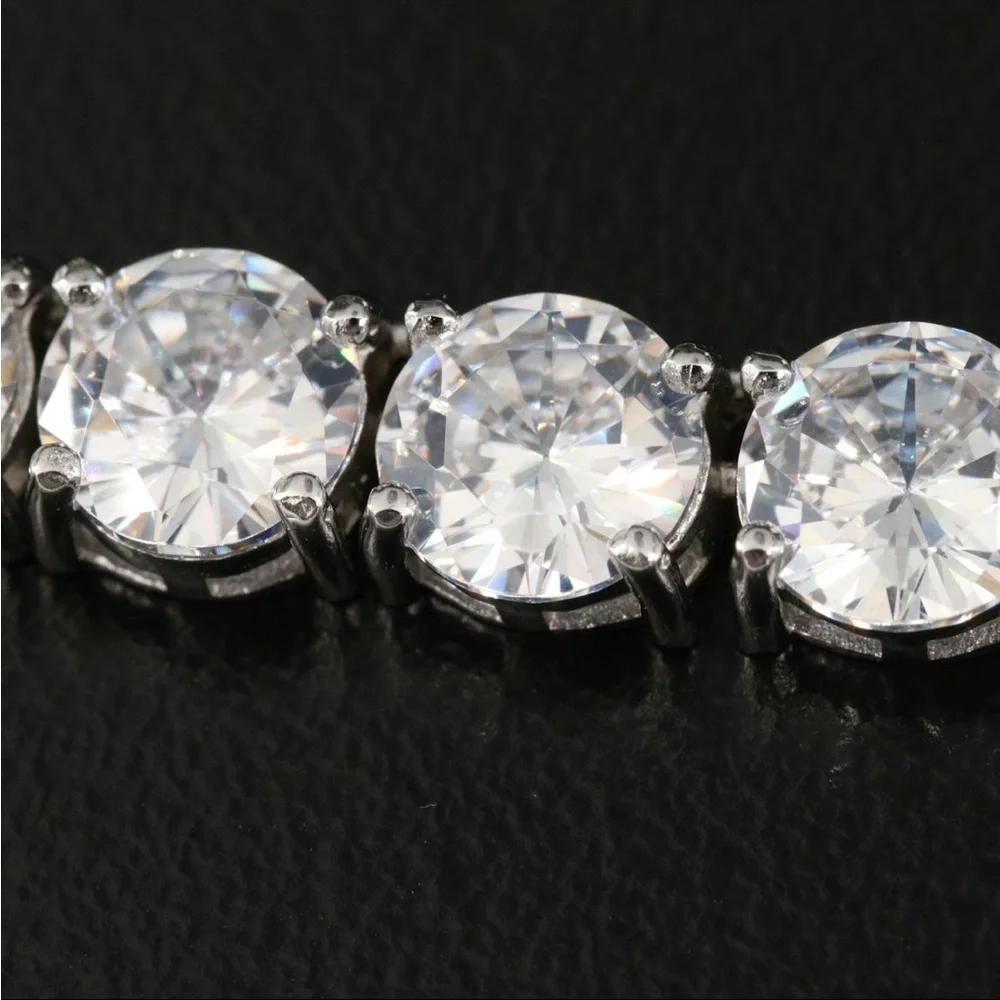 Sterling Silver Necklace with Cubic Zirconia - Picture 5 of 9